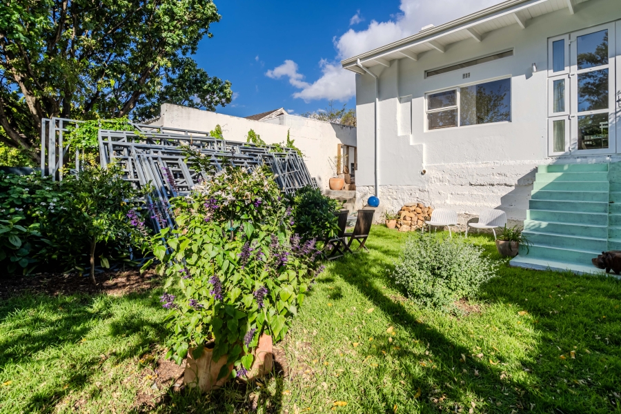 2 Bedroom Property for Sale in Oranjezicht Western Cape